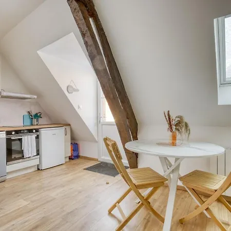 Cozy Superbe 10 Min - Airport Appartamento *