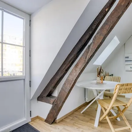 Appartamento Cozy Superbe 10 Min - Airport *