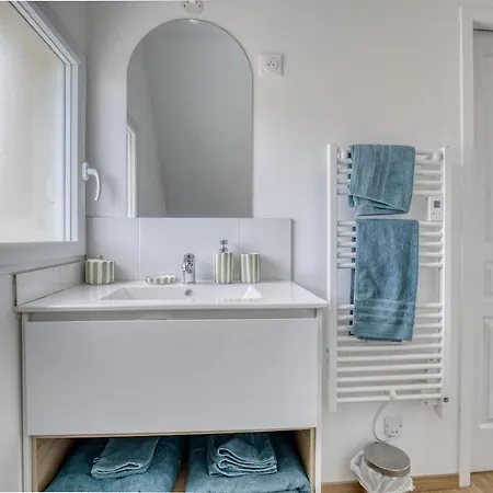 Cozy Superbe 10 Min - Airport Appartamento *